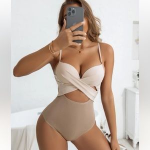 Push up one piece swimsuit size medium